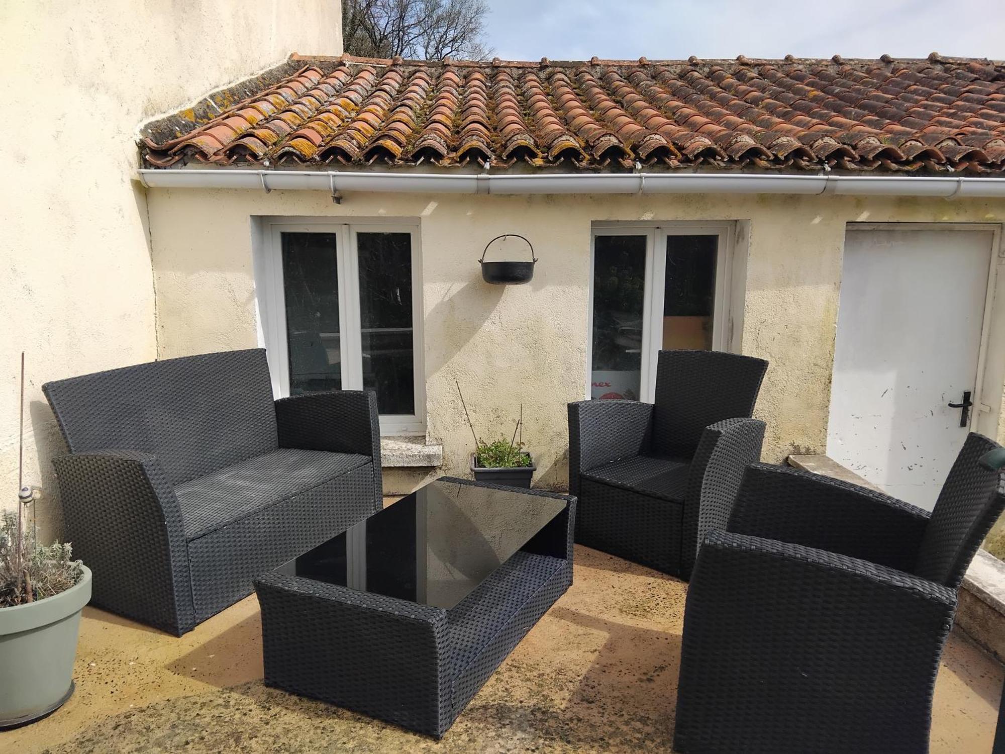 Deconnection Villa Saint-Cyr-des-Gats Екстериор снимка